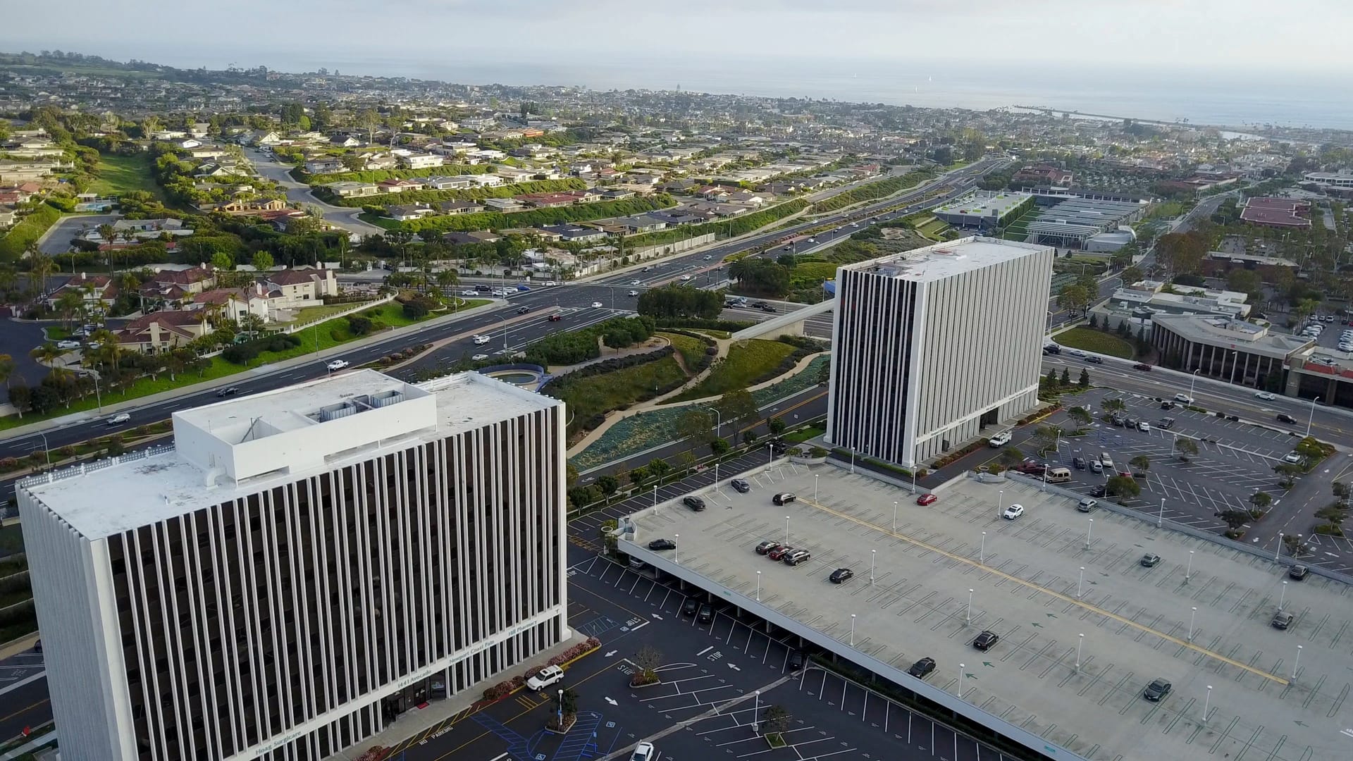 Exterior of Emsculpt Newport Beach Office